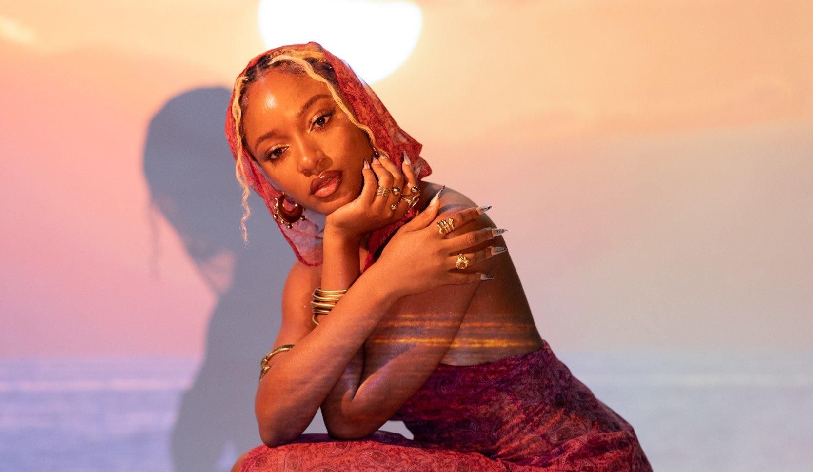 Ntabwo yemerewe kujya murukundo Ibyo wamenya Kubikubiye Mumasezerano Ayra star yagiranye na roc nation Ya Jay Z.