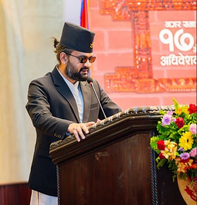 Umuraperi yabaye Minisitiri w’intebe muri Nepal.